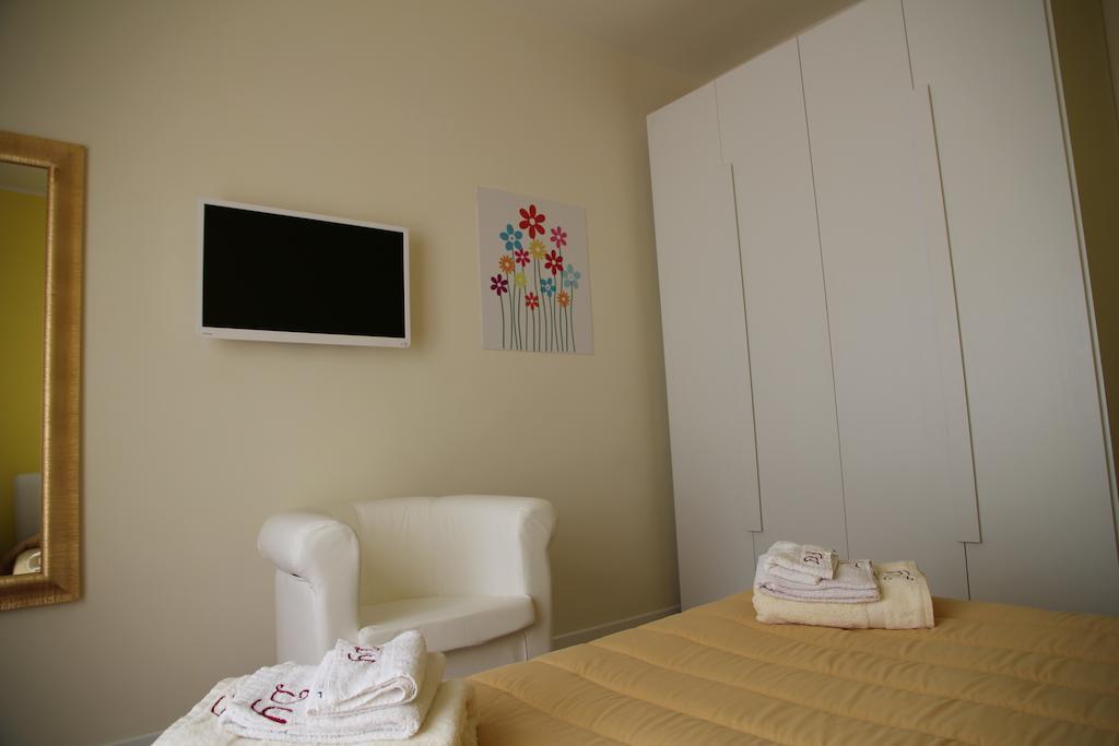 Domus Yenne Suites Cagliari Dış mekan fotoğraf