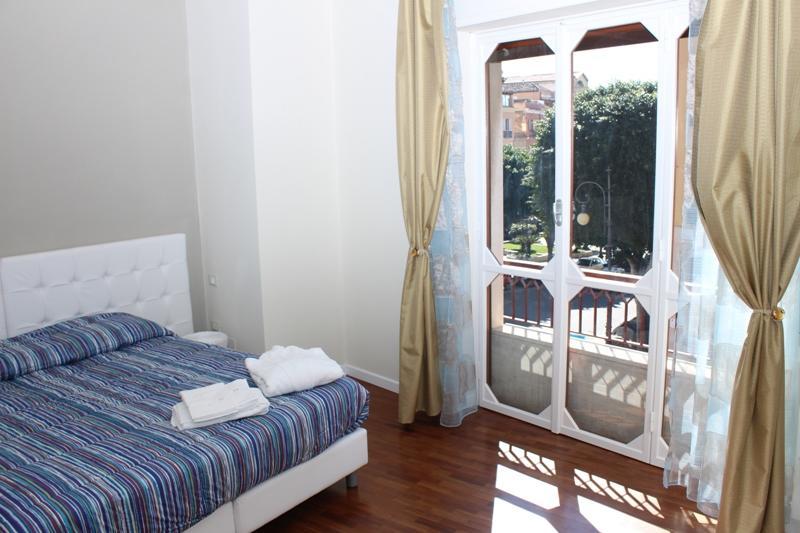 Domus Yenne Suites Cagliari Dış mekan fotoğraf
